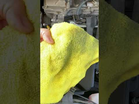 How to clean the car engine bay! Easy and quick!