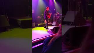 Somebody pick up my pieces