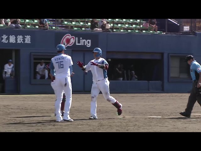 [Juego de Granja] ¡La pelota se fue del parque! Yuya Shindo de Los Fighters conectó un jonrón solitario al jardín izquierdo! 31 de julio de 2025, Hokkaido Nippon-Ham Fighters vs. Tohoku Rakuten Golden Eagles