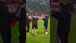 🔴🔵 Mohamed Salah ve Ernest Muçi, karşılaşma öncesi konuşma halinde! #shorts #sal