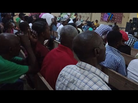 arosem arosem arosem Le SEGNÈ mwen bezwen yon kontak anwo pou arosem