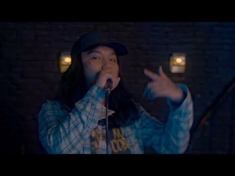 Xanny Warhol - Perfect Millennial (Live Performance) | Luvtunes