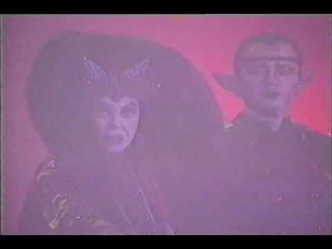 A vörös malom - A Magiszter kiátkozása (Madách Színház)