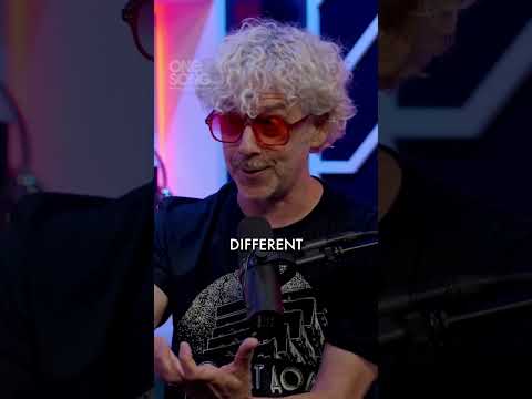 “You Oughta Know” = Alanis + Red Hot Chili Peppers + drums 😳