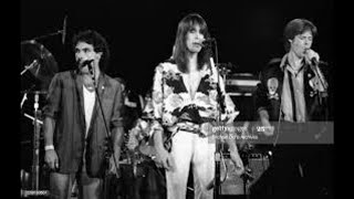 Ooh Baby Baby Todd Rundgren with Daryl Hall  John Oates June 22, 1974 Wollman Skating Rink, New York