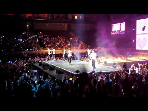 170707 VIXX - Love Equation @ Super Pop Con (cut)