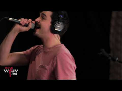 Bayonne - "Abilia" (Live at WFUV)