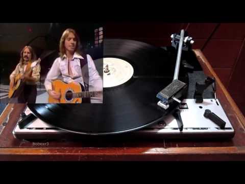 The Bellamy Brothers - Let Your Love Flow (vinyl + video)