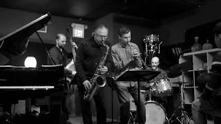 Domolian Mode - Jerry Bergonzi Quartet