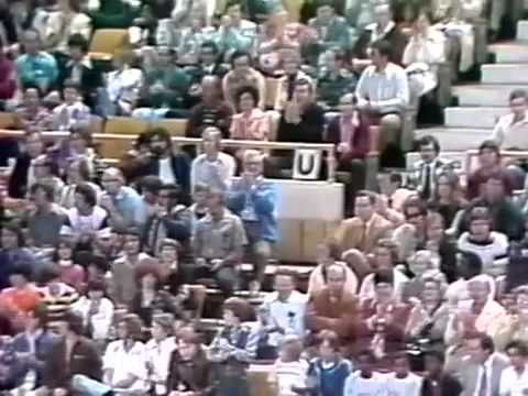 Kareem Abdul Jabbar in the 1977 NBA Dunk Contest