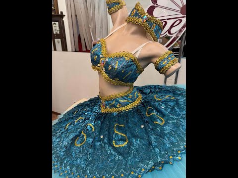 Oriental costume F 0076 - video 4