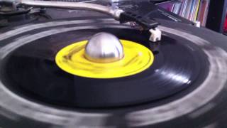 LIZZY - THE GIFT OF GOD (PRESSURE BEAT) Joe Gibbs