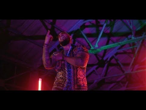 Felix - Mas Cu Ayera Ft.Elai x Wichi&Ty  ( Official Music Video )