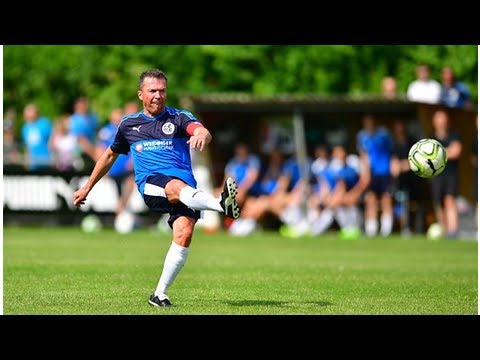Lothar Matthäus gewinnt bei Comeback mit dem 1. FC Herzogenaurach