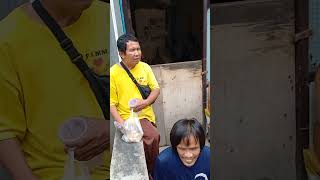 Download lagu Bersyukur bila hidup kita lebih baik. #bersyukur #peduli #bersama #orangbaik#tunanetra mp3