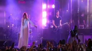 You&#39;ve got the dirtee love - florence and the machine ft Dizzee Rascal (Radio 1 Big Weekend)