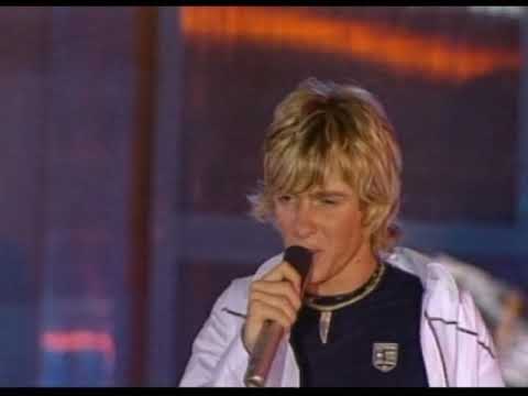 ERMIN REDŽIĆ BUBI - Zvijezda tjera mjeseca - FESTIVAL NARODNE MUZIKE BIHAĆ 2006