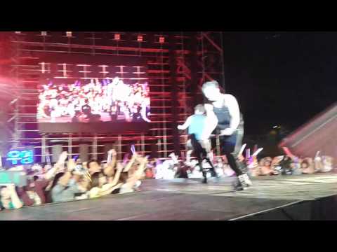 [Fancam][2PM] 140322 HEC Korea Festival in HCMC - 10 Out Of 10