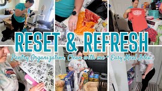 RESET & REFRESH || PANTRY CLEAN OUT & ORGANIZE || LIVING ROOM RESET || EASY PINEAPPLE CHICKEN RECIPE