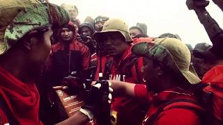 preview picture of video 'Ekspedisi sumpah pemuda 28 gunung. | slamet via jurangmangu'