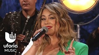 Chiquis Rivera interpreta &#39;Horas extra&#39; vestida de México de pies a cabeza