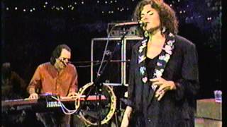 Roseanne Cash-The Way We Make A Broken Heart