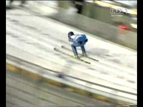 Akira Higashi - 132 m - Lillehammer 2004