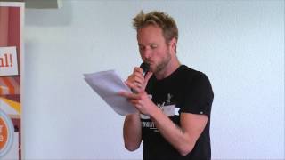 Rap van Diggy Dex bij aftrap Alert Online 2014