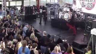 The Winery Dogs- Oblivion - Live from Monsters of Rock Cruise - 10/3/2016