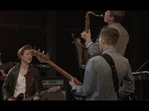 Rikke Thomsen & Æ Knajte  - Die Ganze Schweinerei - Live i Skovdalen '24