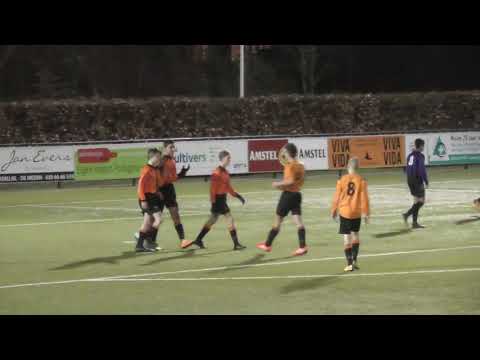 17 jan 2018 VV De Meern JO17-2 - Vriendenschaar JO17-2 com 2-6 Doelpunt Faisal, assist Daan (1-1)