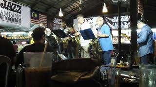 Tomorrow&#39;s Girls / Donald Fagen