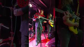 This Is How You Play Bass Guitar !!! (Agent Steel)