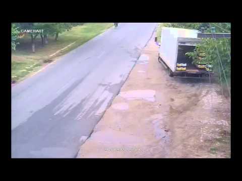 TRIVALEA MOSTENI - FURT INCREDIBIL FILMAT