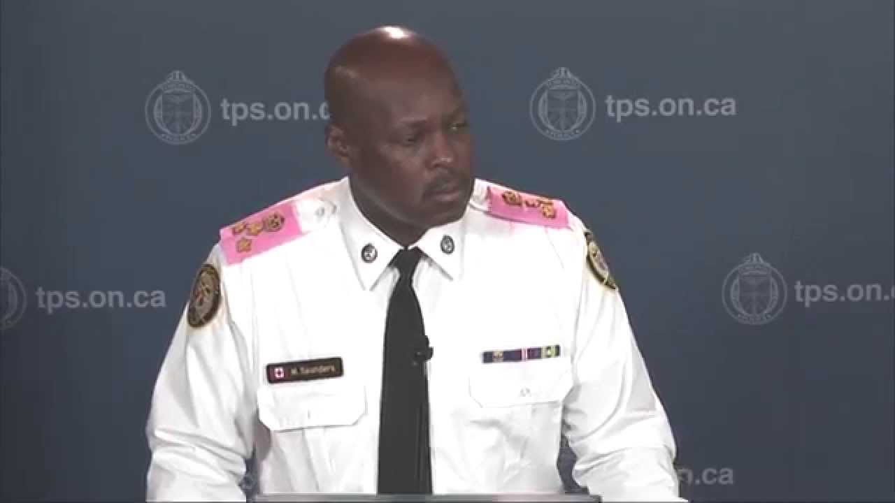 Chief Mark Saunders speaks about violence targeting officers at Yonge-Dundas Square