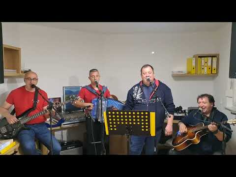 TU SEM DOMA - ANSAMBEL ABUP/ANSAMBEL A'BUP