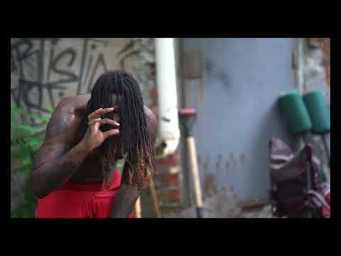 XoXo Sofiyah - Hurt [Official Music Video]