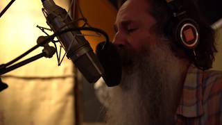 Bill Scorzari teaser video: “Steel Wheels.” New album Now I’m Free,” out 9/20!