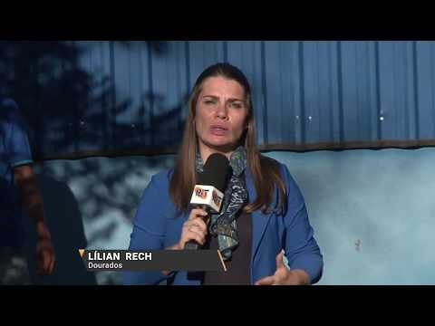 Projeto de extensão da UFGD mantém horta em parceria com alunos da APAE