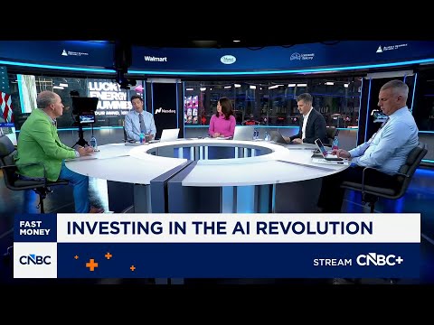 Evercore ISI's Julian Emanuel: Mood around tech is as cautious as I've seen since ChatGPT launched