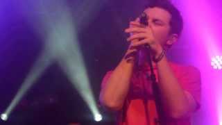 Forget to Forget You - Scotty McCreery in Chicago 2-6-14