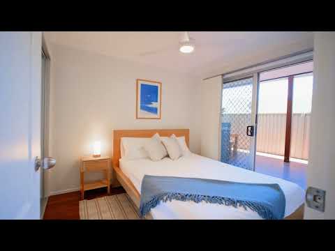 Video for 1/9 Flora Close, Burleigh Waters  QLD  4220