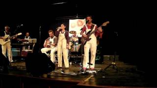 20 Million Things - Ripe Tomatoes live @ Stadttheater Bruck