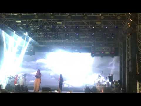 Simone e Simaria amando por um