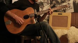 Video thumbnail for Di Mauro St Louis Blues Model by MUDDY'S PAWNSHOP