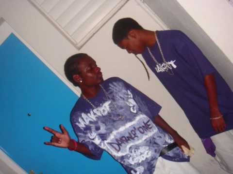 Darke'One - Dj Makpot Wa Sav ( Arsenal'Krew ) .wmv