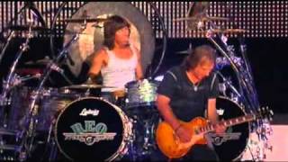 REO Speedwagon - Take It on the Run (Live - 2010)