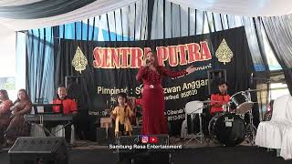 Download lagu BULAN DI RANTING CEMARA -  YAYAH ANDRIANI (LIVE PARIGI) mp3