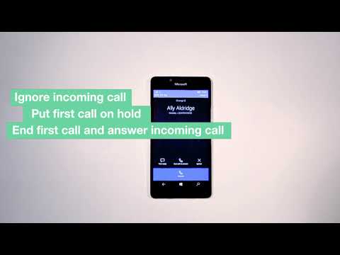 Answer a second call on your Windows Phone