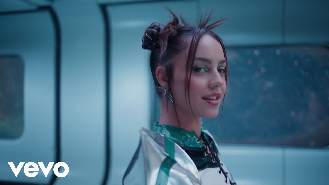 Bum bum, terremoto (De "Playback: Juntas somos uma" | Disney+ | Backstage video)